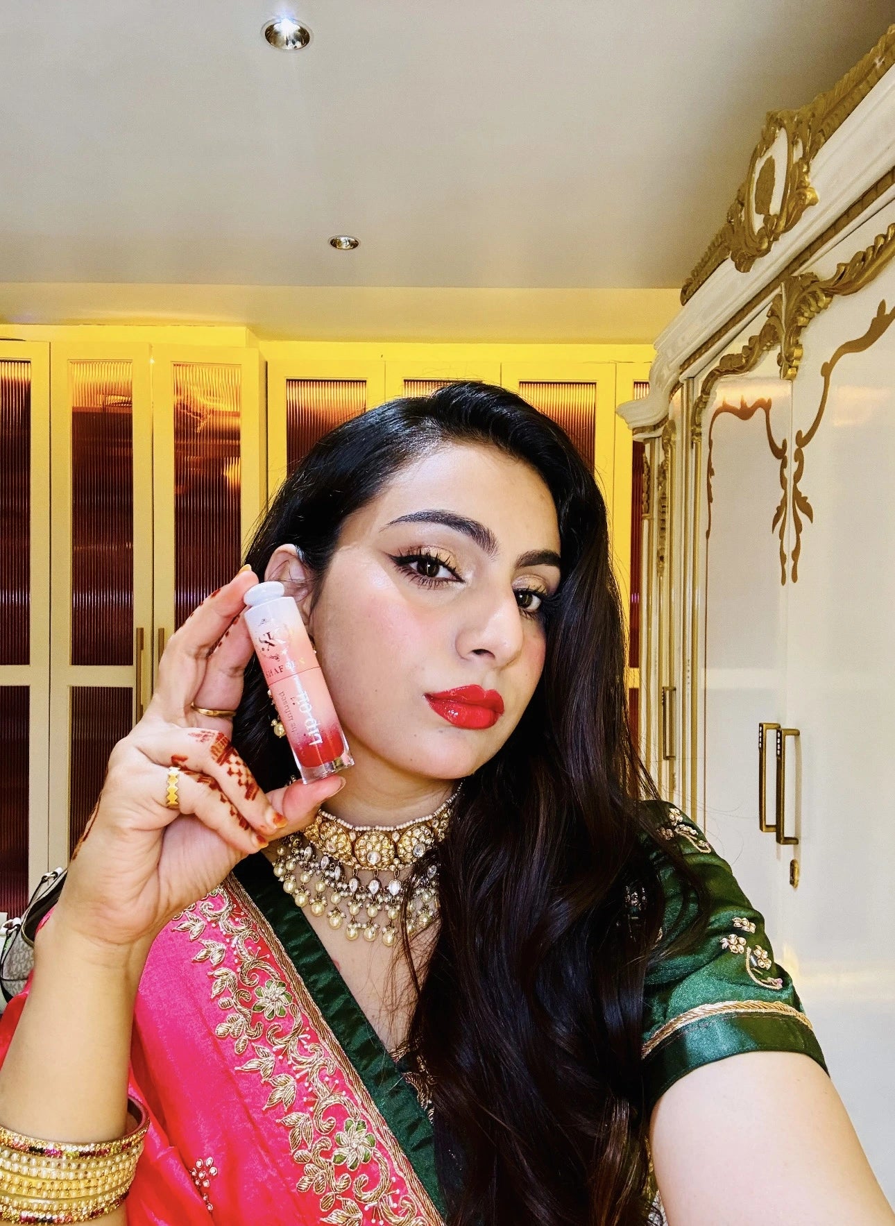 Icy Drips Tinted Lip Oil – 50 + Ayurvedic Herbs infused