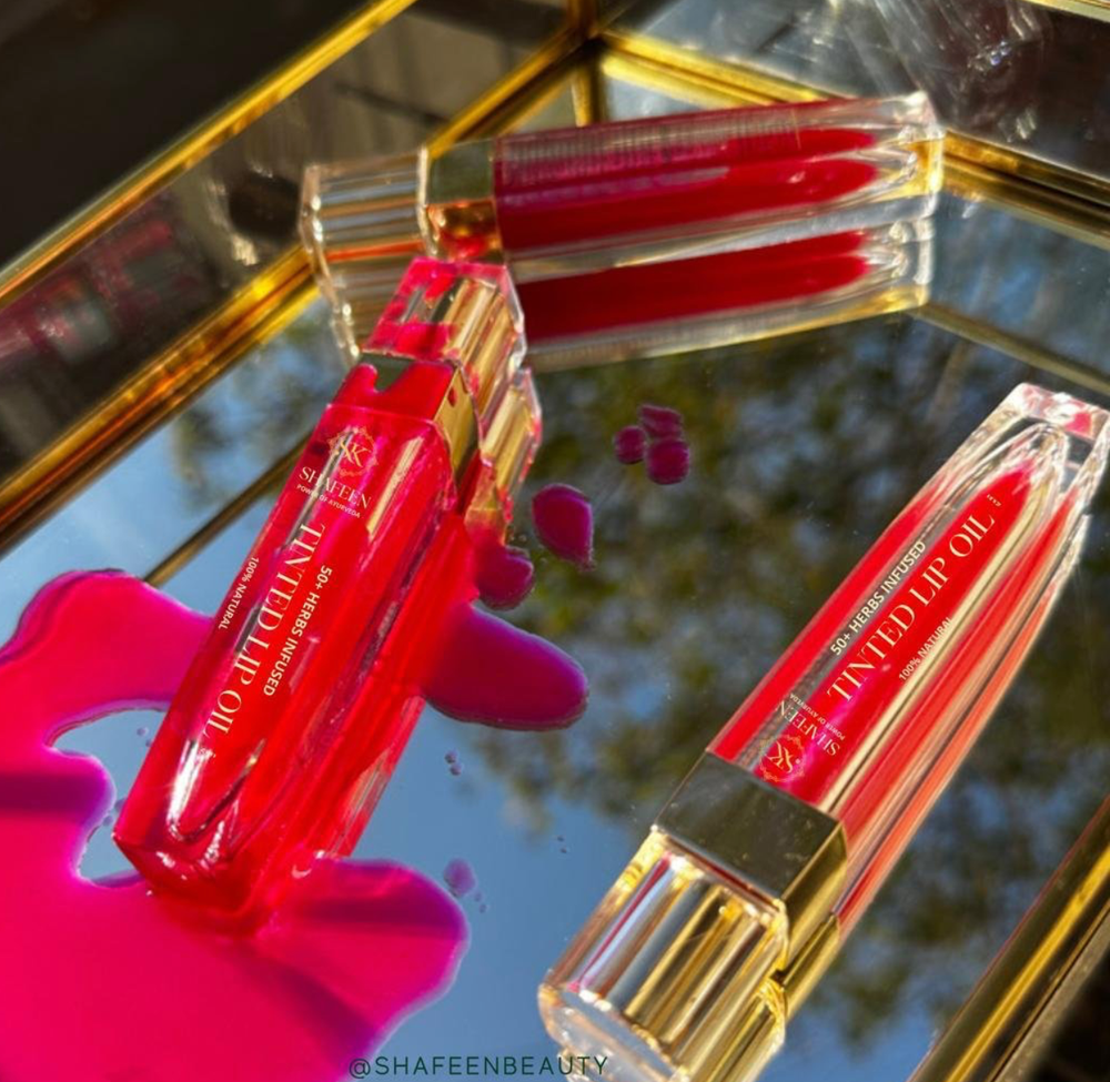 Tinted Lip Oil with 50+ Herbs – Colour Meets Care - skshafeen - shafeen