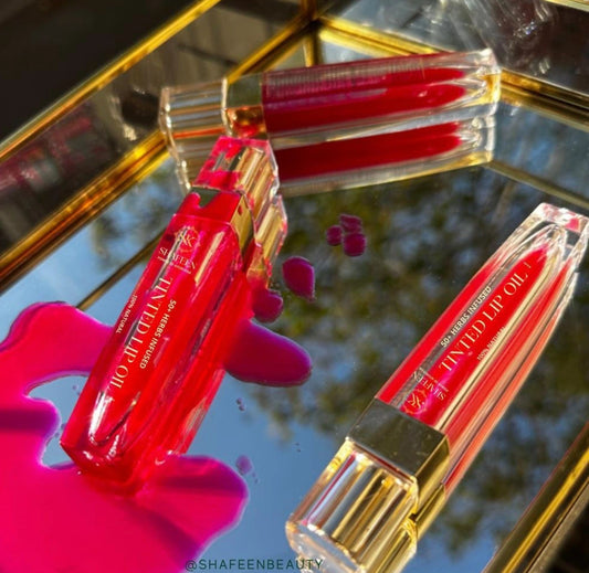Tinted Lip Oil with 50+ Herbs – Colour Meets Care