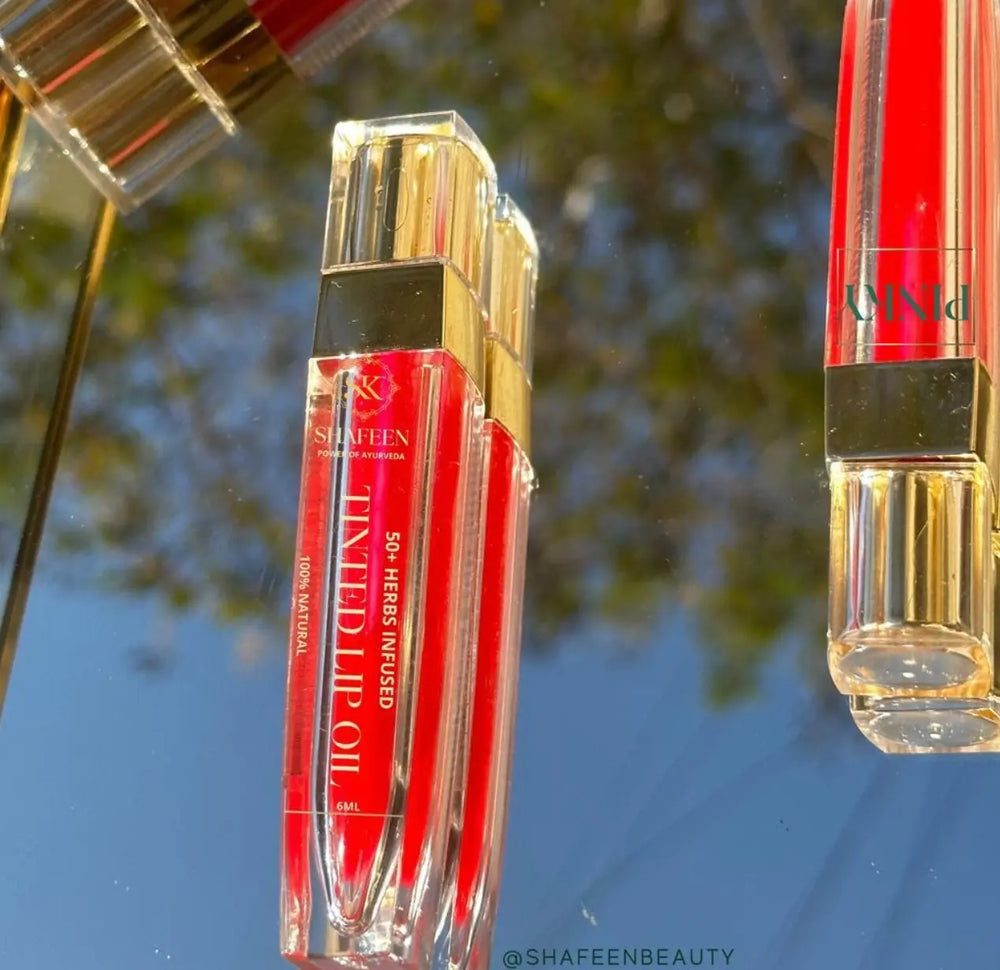 Tinted Lip Oil with 50+ Herbs – Colour Meets Care